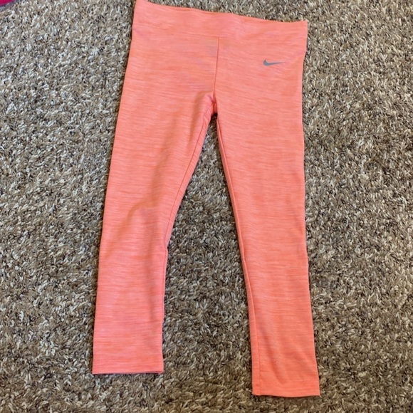 Girls Size 5 Nike Under Armour Lot - Picture 9 of 11